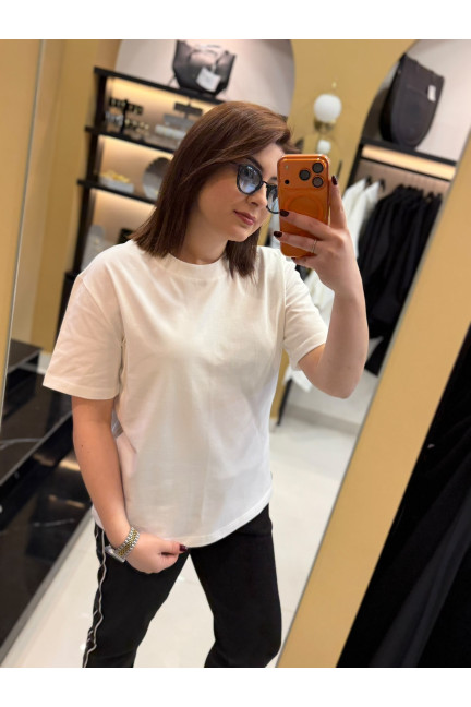 Dilvin Beyaz Dekoratif Dikişli Bisiklet Yaka Tshirt