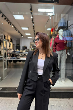 QUZU VATKA DETAYLI CROP CEKET